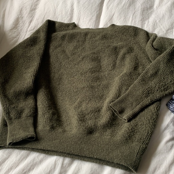 J.Crew Crewneck Cozy Sweater army green size xsmall - Picture 6 of 7